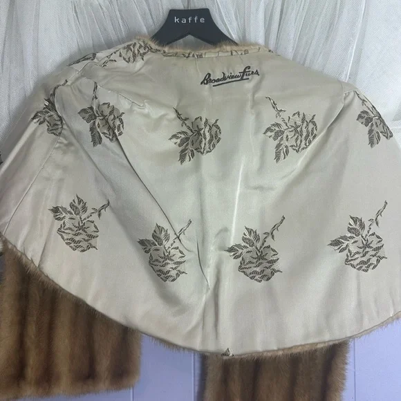 Brown Real Mink stole shawl - Picture 4 of 4